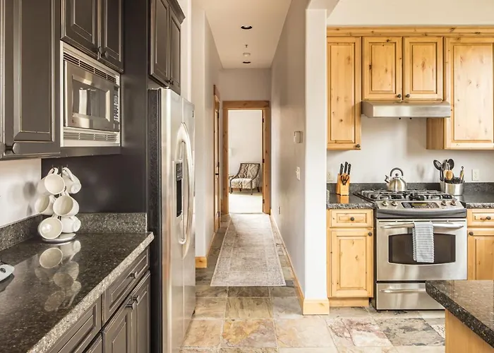 Lone Peak Townhome 5